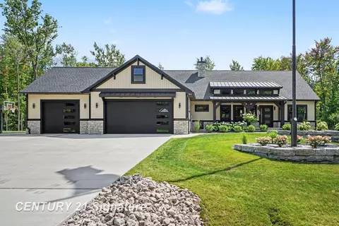 Exterior - 3568 E Douglas, Midland, MI 48642 photo 7 of 7