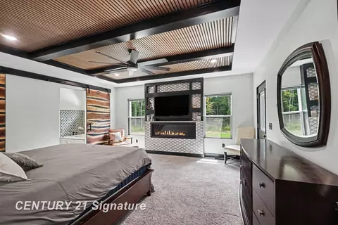 Bedroom - 3568 E Douglas, Midland, MI 48642 photo 1 of 2