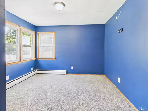 Bedroom - 855 Mildred, Temperance, MI 48182 photo 1 of 15