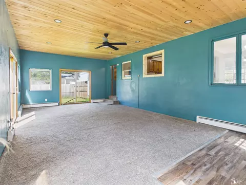 Living - 855 Mildred, Temperance, MI 48182 photo 8 of 8