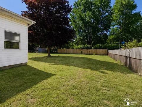 Exterior - 855 Mildred, Temperance, MI 48182 photo 10 of 11
