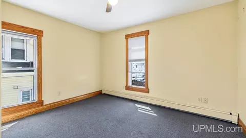 Bedroom - 923 S 6th, Escanaba, MI 49829 photo 2 of 2