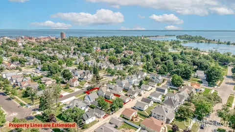 View/Area - 923 S 6th, Escanaba, MI 49829 photo 4 of 4