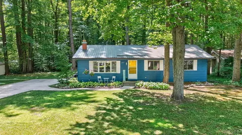 2671 N Peterson, Sanford, MI 48657