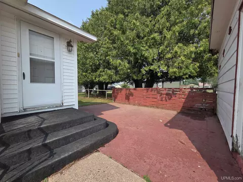 Exterior - 207 Pine, Greenland, MI 49929 photo 4 of 11