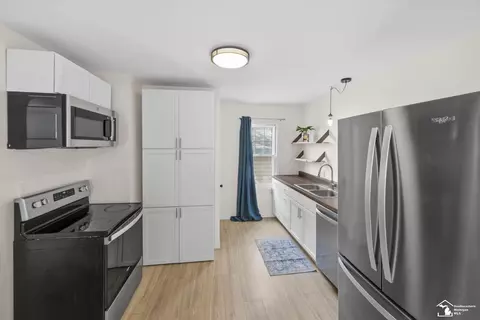 Kitchen - 524 N Roessler, Monroe, MI 48162 photo 1 of 1