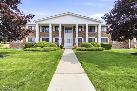 23009 Liberty #5, Saint Clair Shores, MI 48080