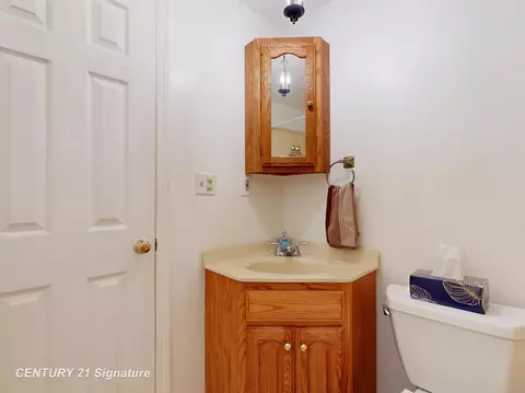 Bath - 2210 Williamson, Burton, MI 48529 photo 1 of 2