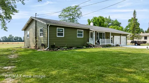 Exterior - 12608 Gera, Birch Run, MI 48415 photo 6 of 22