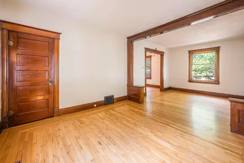 Living - 330 S Antler, Gladwin, MI 48624 photo 2 of 3