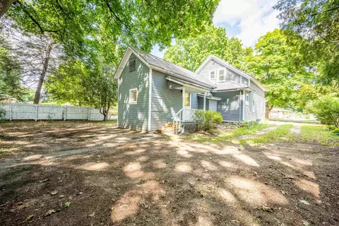 Exterior - 330 S Antler, Gladwin, MI 48624 photo 12 of 14