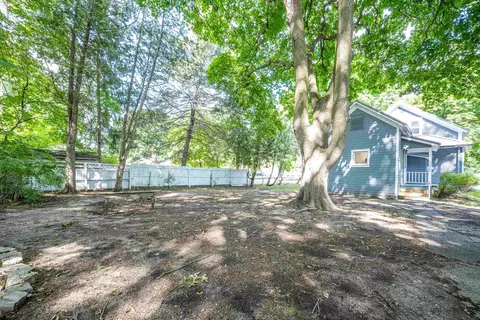 Exterior - 330 S Antler, Gladwin, MI 48624 photo 11 of 14