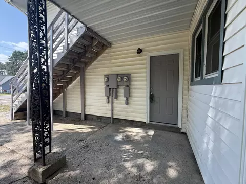 Exterior - 810 W First, Gladwin, MI 48624 photo 1 of 10