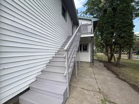 Exterior - 810 W First, Gladwin, MI 48624 photo 4 of 10