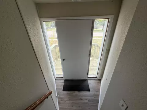 Entry Way - 810 W First, Gladwin, MI 48624 photo 2 of 4