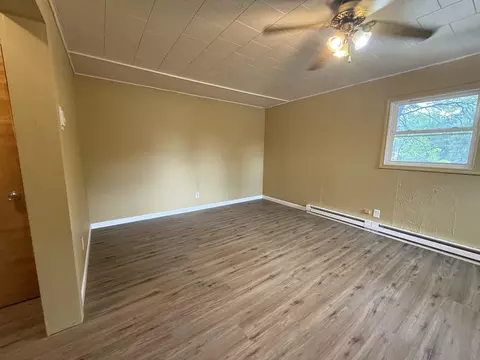 Living - 810 W First, Gladwin, MI 48624 photo 5 of 6