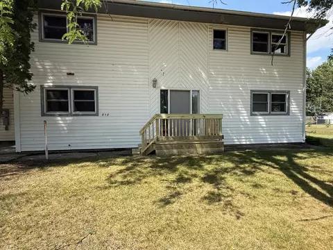 Exterior - 810 W First, Gladwin, MI 48624 photo 2 of 10