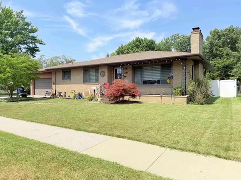 302 W Smith, Bay City, MI 48706