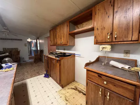 Kitchen - 6250 E Long Lk, Harrison, MI 48625 photo 3 of 6