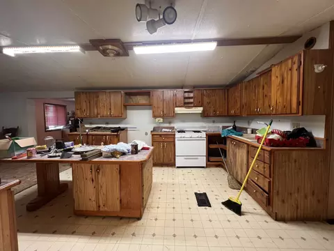 Kitchen - 6250 E Long Lk, Harrison, MI 48625 photo 1 of 6