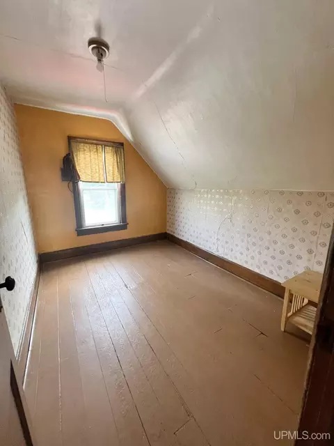 Bedroom - 511 Bell, Channing, MI 49815 photo 14 of 16