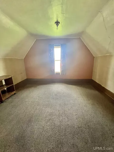 Bedroom - 511 Bell, Channing, MI 49815 photo 9 of 16