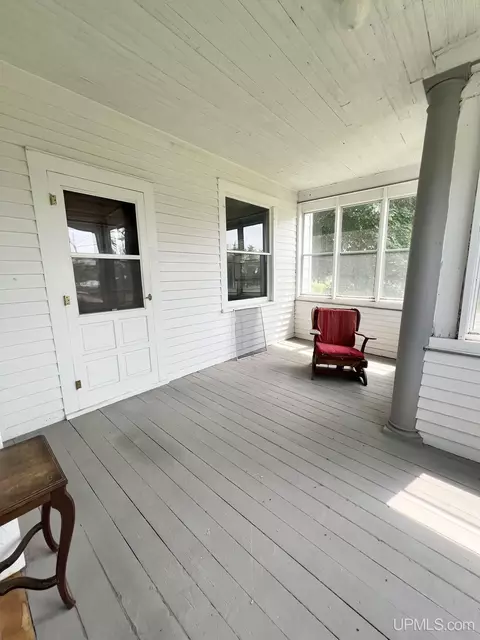 Exterior - 511 Bell, Channing, MI 49815 photo 4 of 16