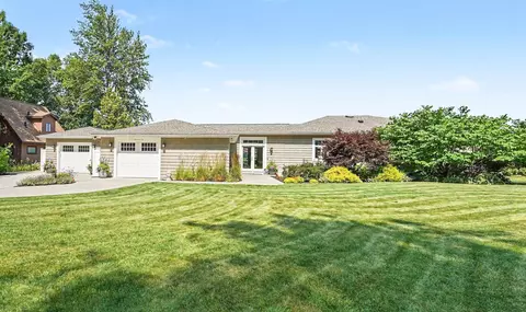 Exterior - 71 E Lakeshore, Hope, MI 48628 photo 3 of 10