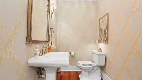 Bath - 71 E Lakeshore, Hope, MI 48628 photo 6 of 6