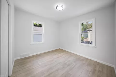 Bedroom - 3922 Hogarth, Flint, MI 48532 photo 5 of 6