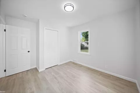 Bedroom - 3922 Hogarth, Flint, MI 48532 photo 6 of 6