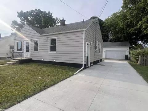 Exterior - 3922 Hogarth, Flint, MI 48532 photo 2 of 3