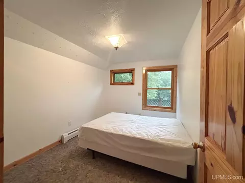 Bedroom - E12329 H58, Shingleton, MI 49884 photo 4 of 5