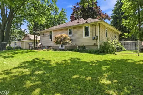 Exterior - 4055 E Orch, Carsonville, MI 48419 photo 6 of 9