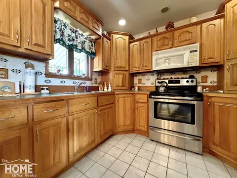 Kitchen - 2444 S State, Corunna, MI 48817 photo 3 of 5
