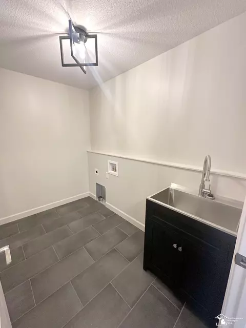 Other - 798 E Sweet Briar, Monroe, MI 48161 photo 3 of 8
