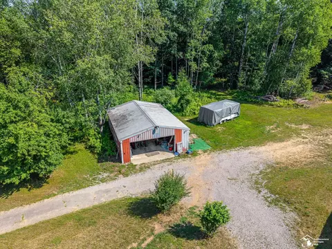 3850 N Clarwin, Gladwin, MI 48624 photo 45