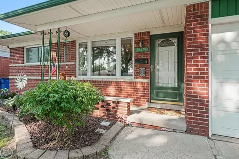 Exterior - 30419 Eiffel, Warren, MI 48088 photo 1 of 4