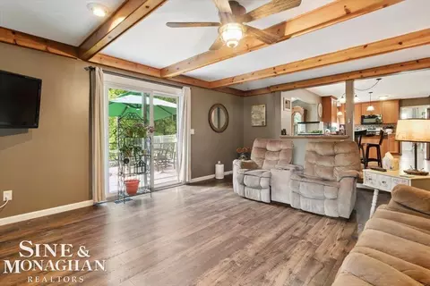 Living - 137 E Meldrum, Saint Clair, MI 48079 photo 4 of 7