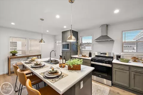 Kitchen - 4426 Maple Leaf UNIT 25, Flint, MI 48506 photo 3 of 4