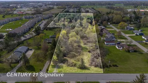 Schust, Saginaw, MI 48603