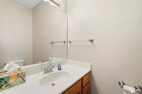 Bath - 7261 Silo Mdws, Temperance, MI 48182 photo 1 of 7