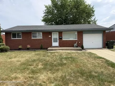 39524 Rambler, Sterling Heights, MI 48313