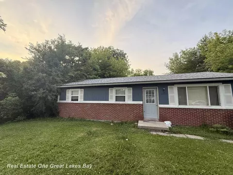 2675 Indiana, Saginaw, MI 48601