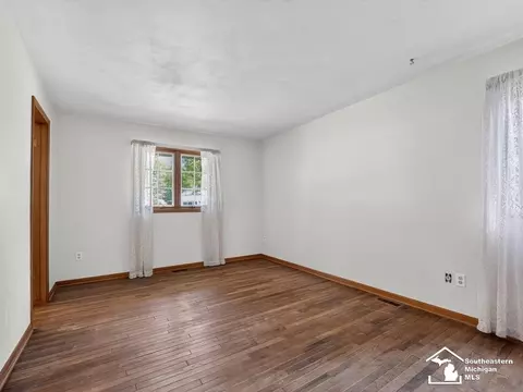 Bedroom - 3140 Comboni, Monroe, MI 48162 photo 1 of 4