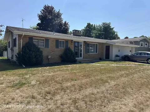 Exterior - 412 Chestnut, Flushing, MI 48433 photo 2 of 6