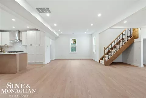 Living - 1015 Cass, Saint Clair, MI 48079 photo 2 of 10