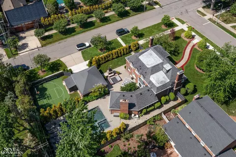 View/Area - 797 Trombley, Grosse Pointe Park, MI 48230 photo 1 of 3
