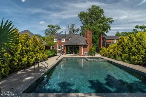 Exterior - 797 Trombley, Grosse Pointe Park, MI 48230 photo 5 of 12