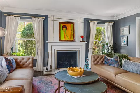 Living - 797 Trombley, Grosse Pointe Park, MI 48230 photo 2 of 10